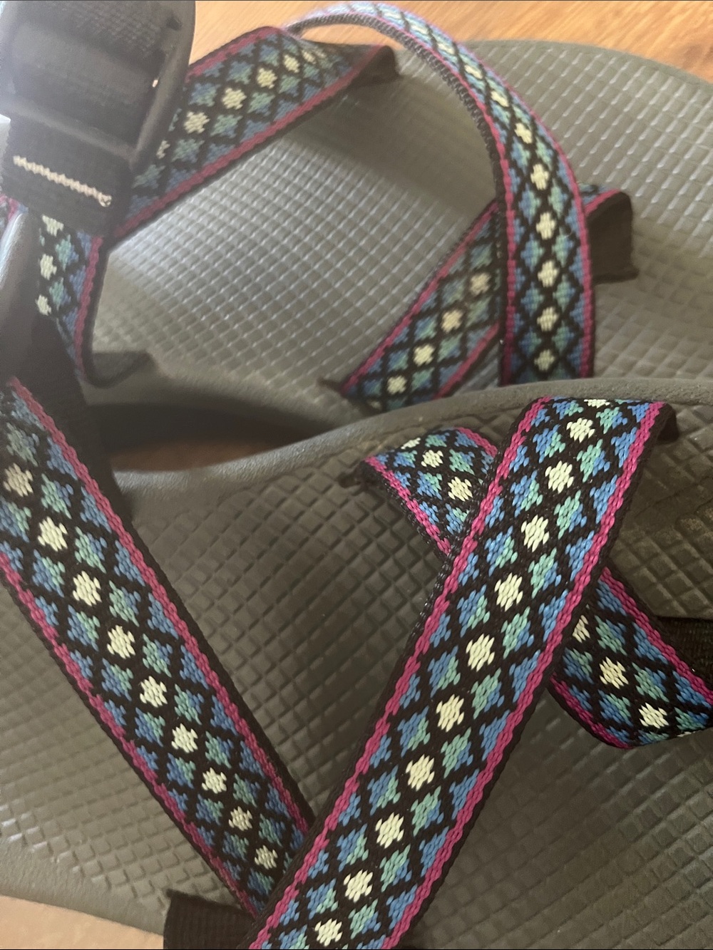 Chaco Sandals Purple Blue White Straps Women’s Size 11.5 Men’s 10 - Picture 7 of 7